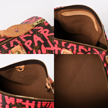 Load image into Gallery viewer, 極美品 LOUIS VUITTON ルイヴィトン モノグラム グラフィティ スピーディ30 ハンドバッグ M93704 ブラウン ピンク ゴールド金具 中古 4a005658