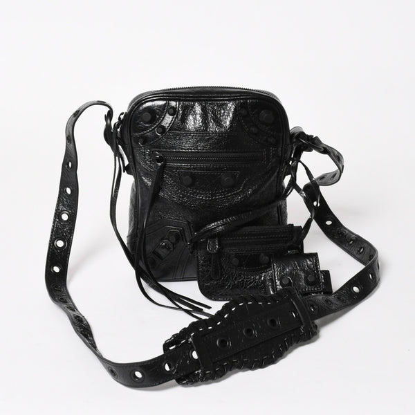 Like new BALENCIAGA Le Cagole Shoulder Bag Black Black 719065 Current Used 4a005682