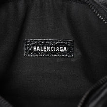 画像をギャラリービューアに読み込む, 新品同様 BALENCIAGA バレンシアガ ル カゴール ショルダーバッグ ブラック ブラック 719065 現行 中古 4a005682