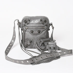 BALENCIAGA バレンシアガ ル・カゴール ショルダーバッグ グレー レザー 719065 シルバー金具 美品 中古 4a005476