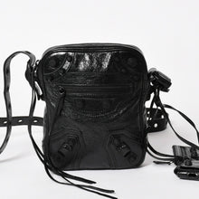 画像をギャラリービューアに読み込む, 新品同様 BALENCIAGA バレンシアガ ル カゴール ショルダーバッグ ブラック ブラック 719065 現行 中古 4a005682