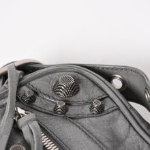 将图片加载到图库查看器，BALENCIAGA バレンシアガ ル・カゴール ショルダーバッグ グレー レザー 719065 シルバー金具 美品 中古 4a005476