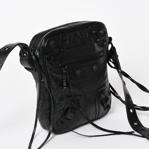 Like new BALENCIAGA Le Cagole Shoulder Bag Black Black 719065 Current Used 4a005682