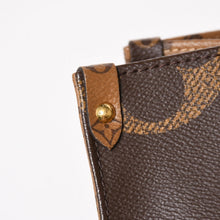 将图片加载到图库查看器，新品同様品 LOUIS VUITTON ルイヴィトン モノグラム ジャイアント リバース オンザゴーMM トートバッグ M45321 ブラウン 中古 4a005471