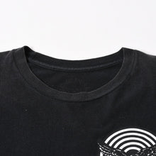 画像をギャラリービューアに読み込む, CHROME HEARTS クロムハーツ × FOTI フォティ MAHALIA マハリア 半袖Tシャツ サイズM シェブロン ブラック 美品 中古 4a005690