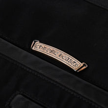 将图片加载到图库查看器中。 極美品 CHROME HEARTS クロムハーツ クロスボールボタン チノパンツ 32サイズ スクロールラベル ブラック シルバー 中古 4a005726