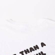 将图片加载到图库查看器中。 HOOTERS フーターズ VINTAGE ヴィンテージ 90's 半袖Tシャツ サイズXL ジャクソンビル ビーチ店 ホワイト 美品 中古 4a005856