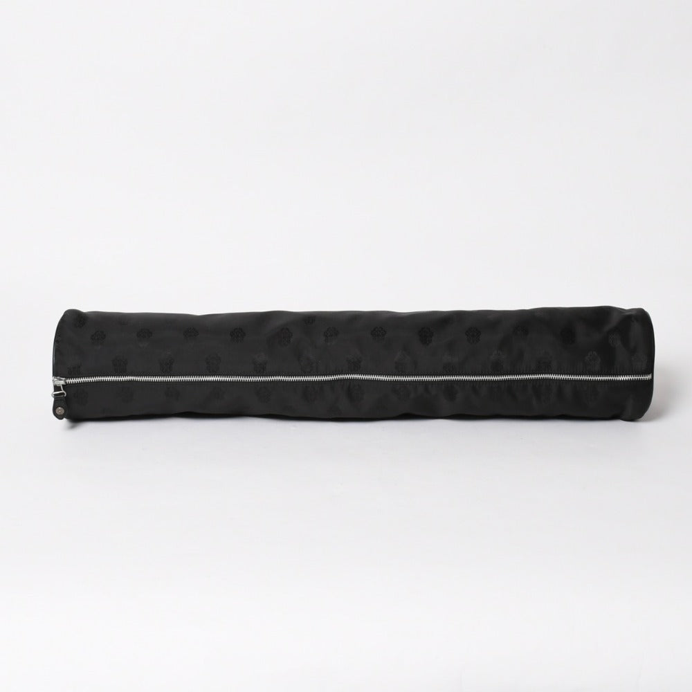 極美品 CHROMEHEARTS クロムハーツ ヨガマット ヨガマットケース クロスパッチ ダガー レザー ナイロン ブラック 中古 4a005565