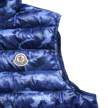 将图片加载到图库查看器中。 極美品 MONCLER モンクレール PATRICKダウンベスト 210914336205 サイズ5 ブルー ダウン 中古 4a005771