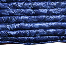 将图片加载到图库查看器中。 極美品 MONCLER モンクレール PATRICKダウンベスト 210914336205 サイズ5 ブルー ダウン 中古 4a005771