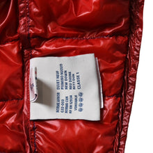 将图片加载到图库查看器中。 極美品 MONCLER モンクレール PATRICKダウンベスト 210914336205 サイズ5 ブルー ダウン 中古 4a005771