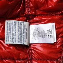 将图片加载到图库查看器中。 極美品 MONCLER モンクレール PATRICKダウンベスト 210914336205 サイズ5 ブルー ダウン 中古 4a005771