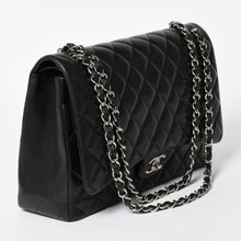 画像をギャラリービューアに読み込む, 極美品 CHANEL シャネル デカマトラッセ33 Wフラップ Wチェーンショルダーバッグ 18番台 ココマーク ラムスキン ブラック SV金具 中古 4a005679