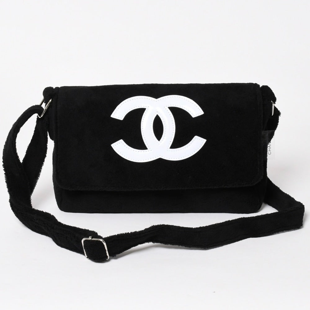 新品未使用 CHANEL シャネル ショルダーバッグ ココマーク パイル エナメル ブラック ホワイト シルバー金具 中古 4a005786