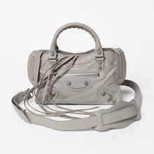 画像をギャラリービューアに読み込む, BALENCIAGA バレンシアガ クラシック ミニ シティ 2WAY ショルダーバッグ 300295 ロゴ グレー シルバー金具 美品 中古 4a005801