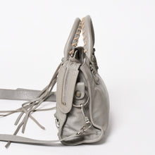 画像をギャラリービューアに読み込む, BALENCIAGA バレンシアガ クラシック ミニ シティ 2WAY ショルダーバッグ 300295 ロゴ グレー シルバー金具 美品 中古 4a005801