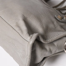 画像をギャラリービューアに読み込む, BALENCIAGA バレンシアガ クラシック ミニ シティ 2WAY ショルダーバッグ 300295 ロゴ グレー シルバー金具 美品 中古 4a005801