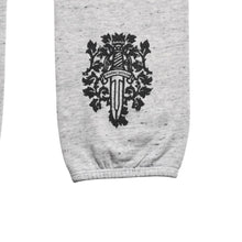 画像をギャラリービューアに読み込む, 極美品 CHROME HEARTS クロムハーツ スウェットパンツ グレー CHプラス オールドイングリッシュ ヴァインダガー XSサイズ 中古 4a005729