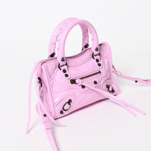 画像をギャラリービューアに読み込む, BALENCIAGA バレンシアガ Le City Bag Nano ル シティ ナノ 2WAYバッグ 819671 アリーナラムスキン ピンク 美品 中古 4a005828