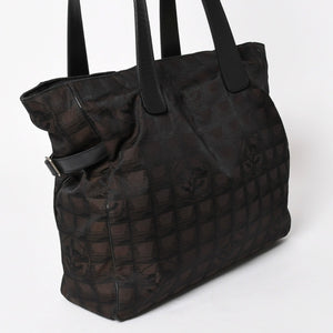 極美品 CHANEL シャネル ニュートラベルライン トートバッグ ハンドバッグ 9番台 ココマーク ジャガード ナイロン ブラウン 中古 4a005782