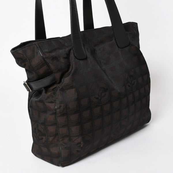 極美品 CHANEL シャネル ニュートラベルライン トートバッグ ハンドバッグ 9番台 ココマーク ジャガード ナイロン ブラウン 中古 4a005782