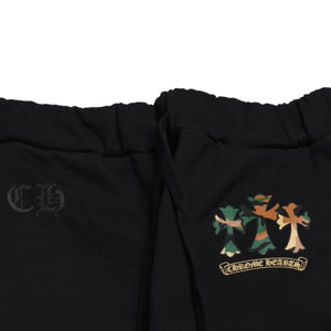 極美品 CHROME HEARTS クロムハーツ カモ トリプルクロス スウェットパンツ セメタリークロス オールドイングリッシュロゴ Lサイズ 中古 4a005877
