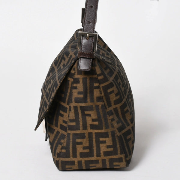 FENDI フェンディ ズッカ柄 マンマバケット ショルダーバッグ 26325 キャンバス レザー ブラウン FFバックル シルバー金具 美品 中古 4a005783