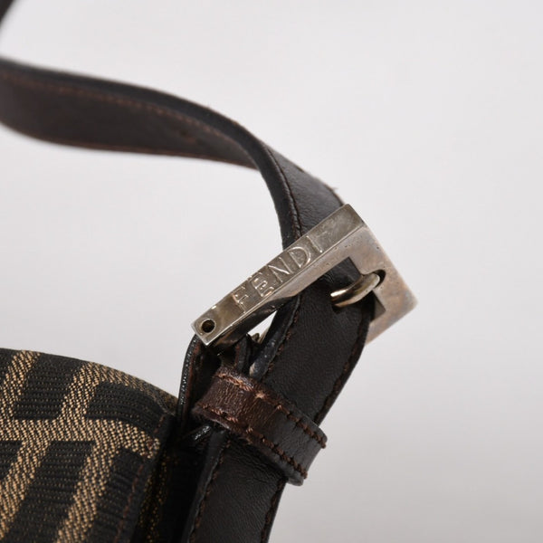 FENDI フェンディ ズッカ柄 マンマバケット ショルダーバッグ 26325 キャンバス レザー ブラウン FFバックル シルバー金具 美品 中古 4a005783