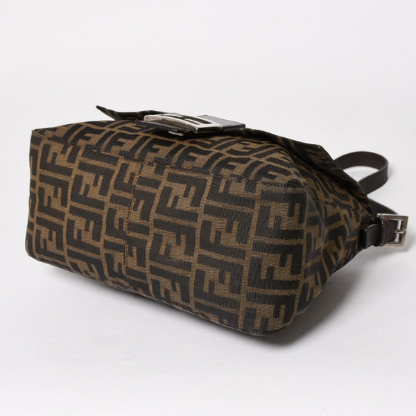 FENDI フェンディ ズッカ柄 マンマバケット ショルダーバッグ 26325 キャンバス レザー ブラウン FFバックル シルバー金具 美品 中古 4a005783