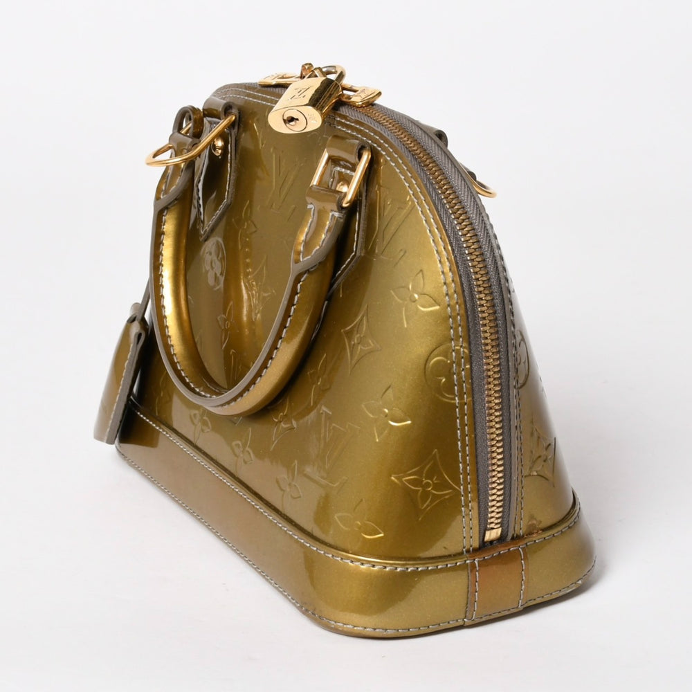 LOUIS VUITTON ルイヴィトン アルマBB ハンドバッグ M90104 モノグラムヴェルニ ヴェールオリーブ ショルダーバッグ ゴールド金具 美品 中古 4a005795