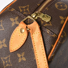 将图片加载到图库查看器中。 LOUIS VUITTON ルイヴィトン モノグラム ブロワ ショルダーバッグ M51221 モノグラムキャンバス ブラウン ゴールド金具 美品 中古 4a005826
