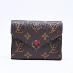 極美品 LOUIS VUITTON ルイヴィトン ポルトフォイユ ヴィクトリーヌ M41938 三つ折り財布 モノグラム ブラウン フューシャ中古 4a005799