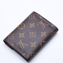 画像をギャラリービューアに読み込む, 極美品 LOUIS VUITTON ルイヴィトン ポルトフォイユ ヴィクトリーヌ M41938 三つ折り財布 モノグラム ブラウン フューシャ中古 4a005799