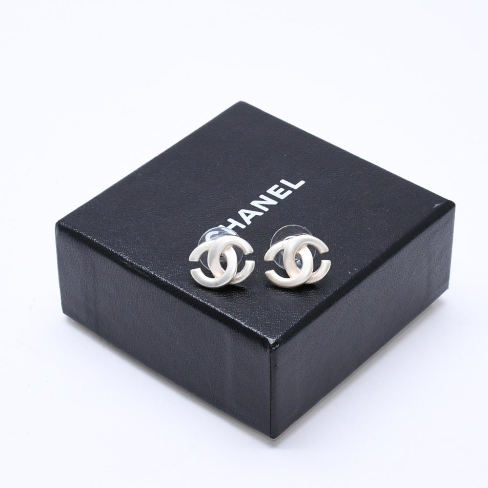 CHANEL シャネル ピアス イヤリング 10A刻印 重量約2.88g 両耳用 シルバー 美品 中古 4a005802