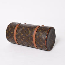 将图片加载到图库查看器中。 極美品 LOUIS VUITTON ルイヴィトン パピヨン30 GM ハンドバッグ M51365 モノグラム ゴールド金具 筒型 中古 4a005807