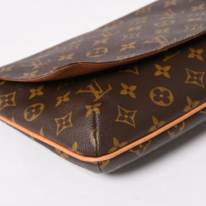 極美品 LOUIS VUITTON ルイヴィトン ミュゼットタンゴ ショルダーバック M51257 モノグラムキャンバス SP0091 ブラウン ゴールド金具 中古 4a005823