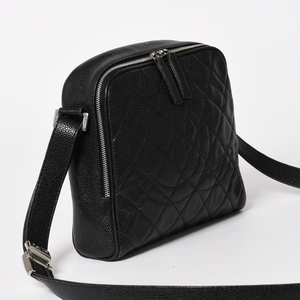 CHANEL シャネル ショルダーバッグ 11番台 ココマーク キャビアスキン レザー ブラック シルバー金具 美品 中古 4a005891