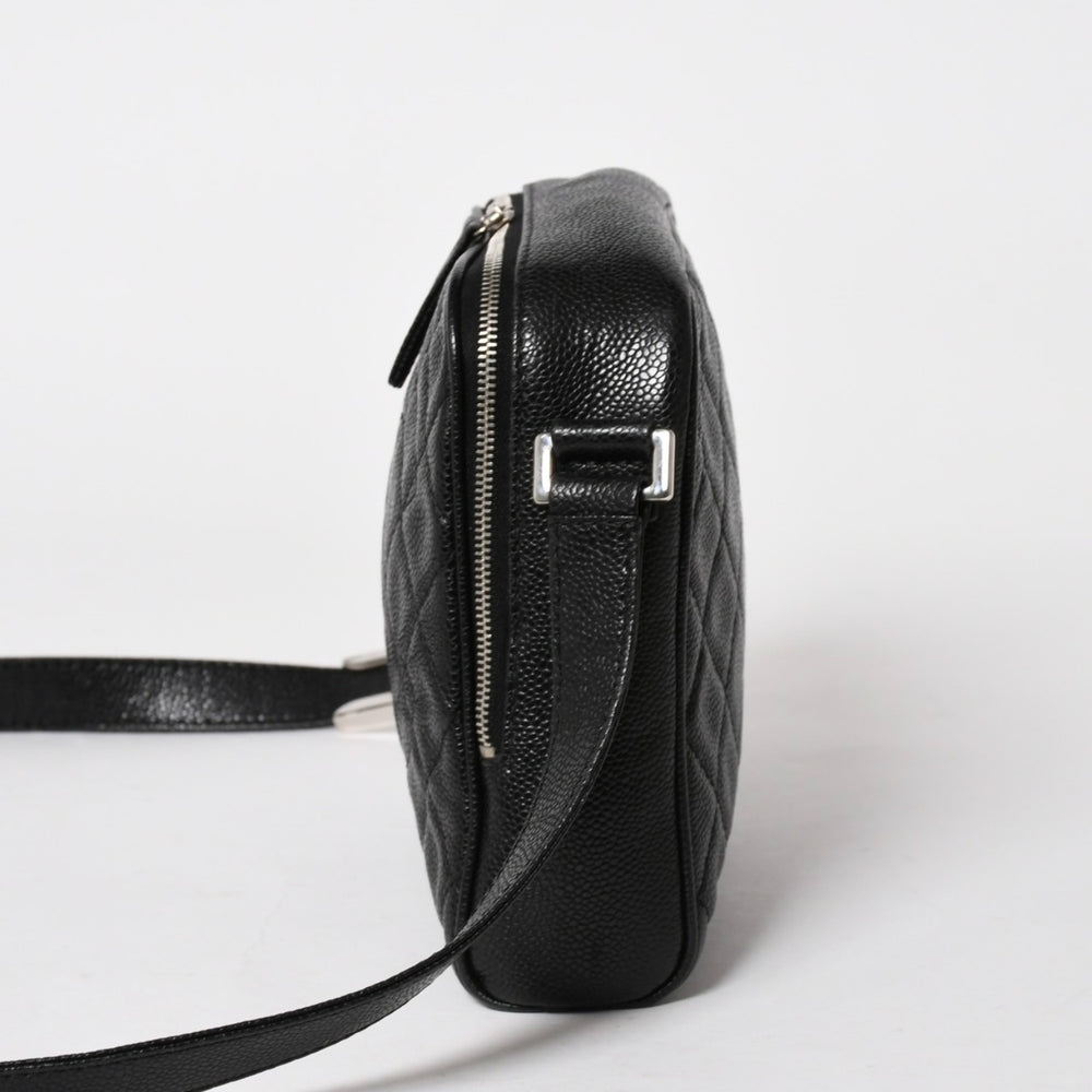CHANEL シャネル ショルダーバッグ 11番台 ココマーク キャビアスキン レザー ブラック シルバー金具 美品 中古 4a005891