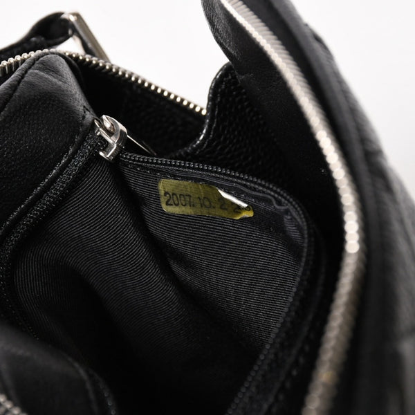 CHANEL シャネル ショルダーバッグ 11番台 ココマーク キャビアスキン レザー ブラック シルバー金具 美品 中古 4a005891