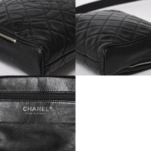 画像をギャラリービューアに読み込む, CHANEL シャネル ショルダーバッグ 11番台 ココマーク キャビアスキン レザー ブラック シルバー金具 美品 中古 4a005891