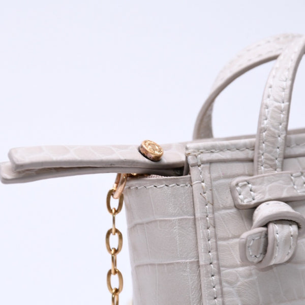 極美品 GIANNI CHIARINI ジャンニキアリーニ ショルダーバッグ マイクロミニバッグ チェーン クロコ型押し レザー アイボリー ゴールド金具 中古 4a005819