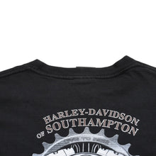 画像をギャラリービューアに読み込む, HARLEY DAVIDSON ハーレーダヴィッドソン 00's 半袖Tシャツ サイズ2XL ブラック サウスハンプトン マサチューセッツ 古着 美品 中古 4a005843