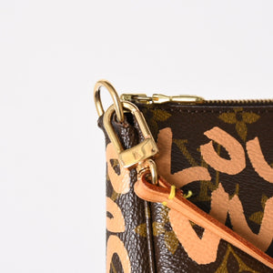 極美品 LOUIS VUITTON ルイヴィトン ポシェットアクセソワ―ル ポーチ M92193 モノグラムグラフィティ ブラウン オレンジ ゴールド金具 中古 4a005835