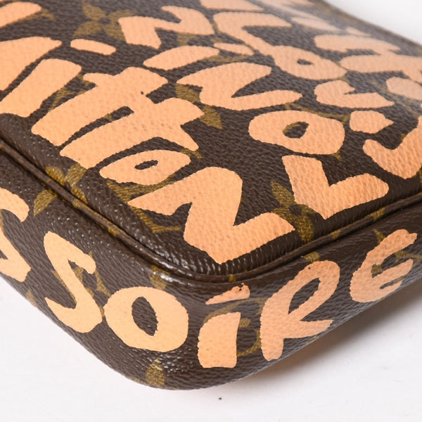 極美品 LOUIS VUITTON ルイヴィトン ポシェットアクセソワ―ル ポーチ M92193 モノグラムグラフィティ ブラウン オレンジ ゴールド金具 中古 4a005835