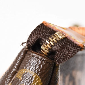 極美品 LOUIS VUITTON ルイヴィトン ポシェットアクセソワ―ル ポーチ M92193 モノグラムグラフィティ ブラウン オレンジ ゴールド金具 中古 4a005835