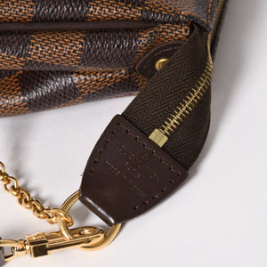 極美品 LOUIS VUITTON ルイヴィトン ポシェット エヴァ モノグラム M95567 ブラウン ゴールド金具 中古 4a005824