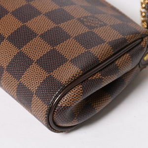 極美品 LOUIS VUITTON ルイヴィトン ポシェット エヴァ モノグラム M95567 ブラウン ゴールド金具 中古 4a005824