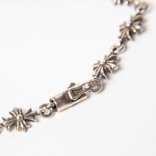 画像をギャラリービューアに読み込む, 極美品 CHROME HEARTS クロムハーツ タイニーE CH プラス ブレスレット シルバー925 シルバー 重量約9.72g 中古 4a005987