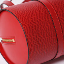 Load the image into the gallery viewer. 極美品 LOUIS VUITTON ルイヴィトン ハンドバッグ トートバッグ M52227 エピ スフロ レッド ゴールド金具 中古 4a006097