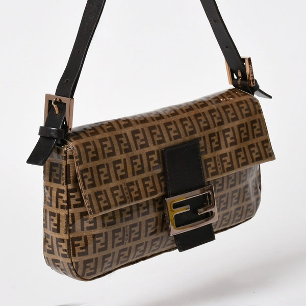 FENDI フェンディ マンマバケット ワンショルダーバッグ 8BR000 ズッキーノ ビニール ブラウン ブロンズ金具 美品 中古 4a005899